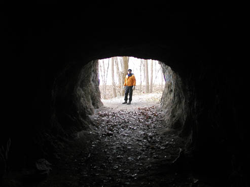 1233PM-Ed_at_Cave
