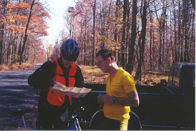 Cyko and Gadget look over a map of trails in Pennsylvania.
