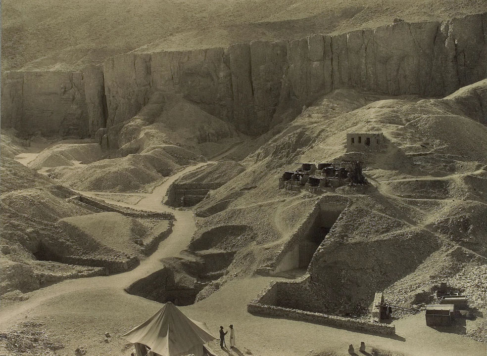 IMG_F_KV62_Burton_Tutankhamun_tomb_photographs_1_056