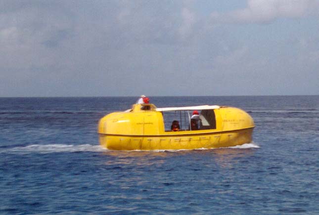 20020901-09-LifeBoat