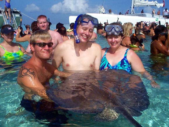 20020905-03-StingrayCity