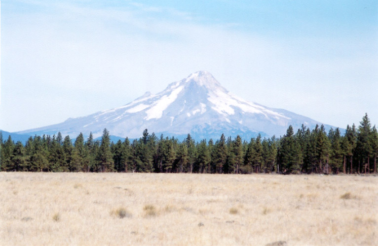 18-Mt Hood from Warm Springs Indian Reservation
