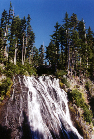 04-Narada Falls